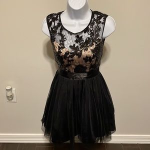Windsor black dress